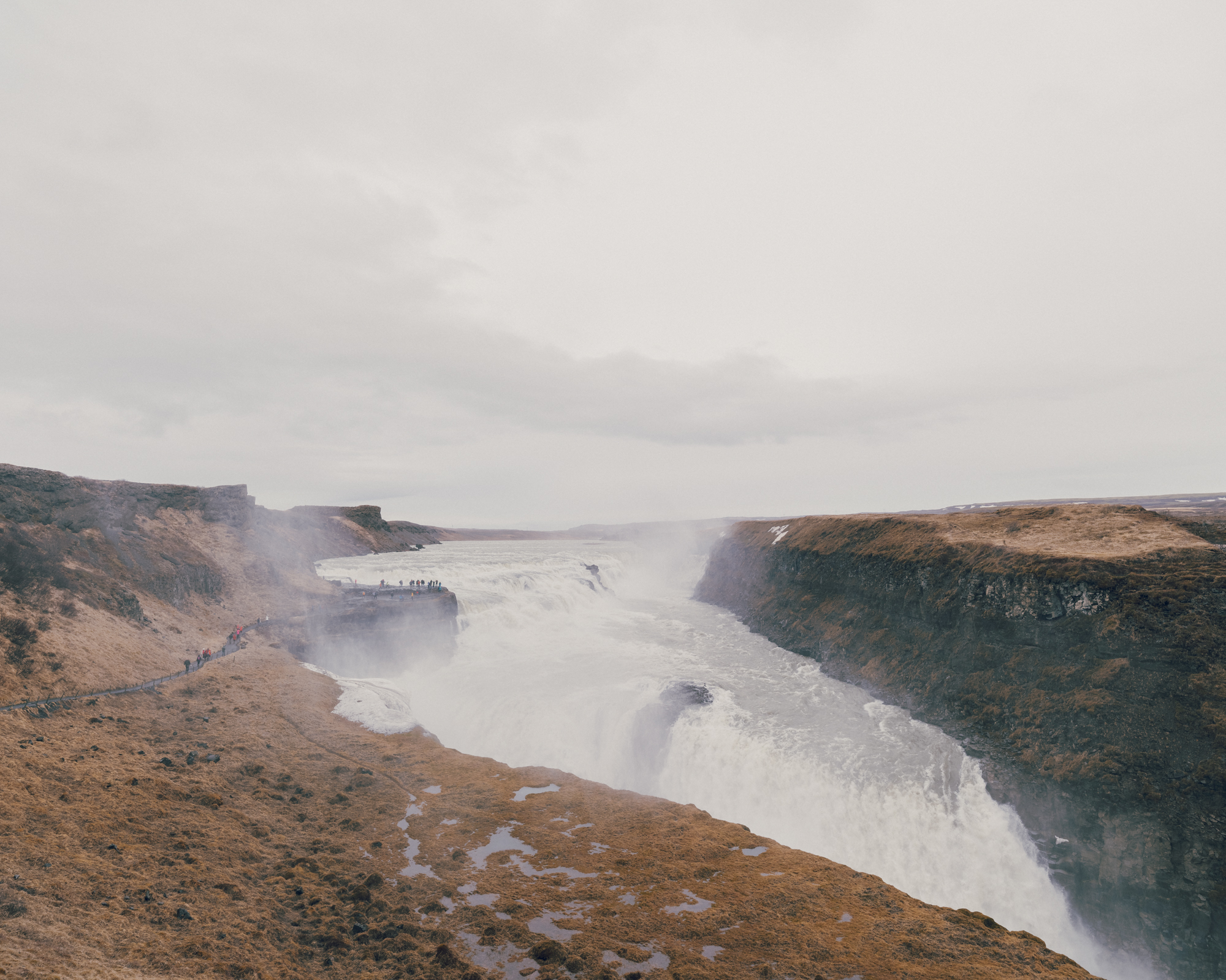 Gullfoss Waterfall: Breathtaking cascade in Iceland's Golden Circle